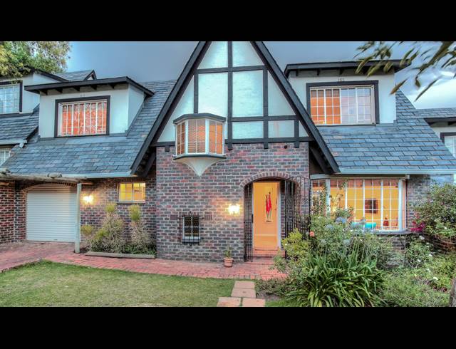 2 BEDROOM DUPLEX FOR SALE IN RIVER CLUB